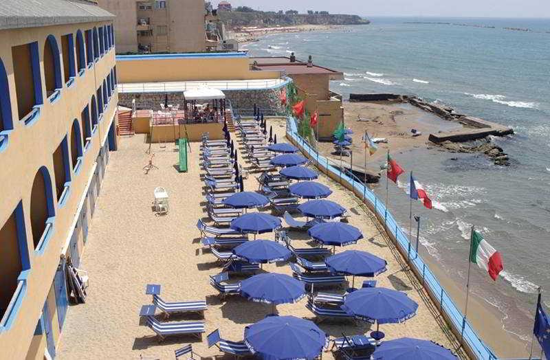 Grand Hotel Dei Cesari Dependance آنسيو المظهر الخارجي الصورة